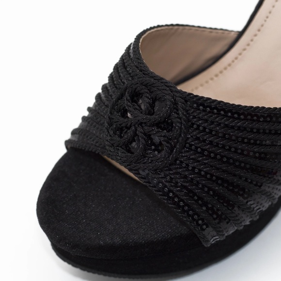 Straw Chunky Heeled Mule Sandals - Picture 4 of 7